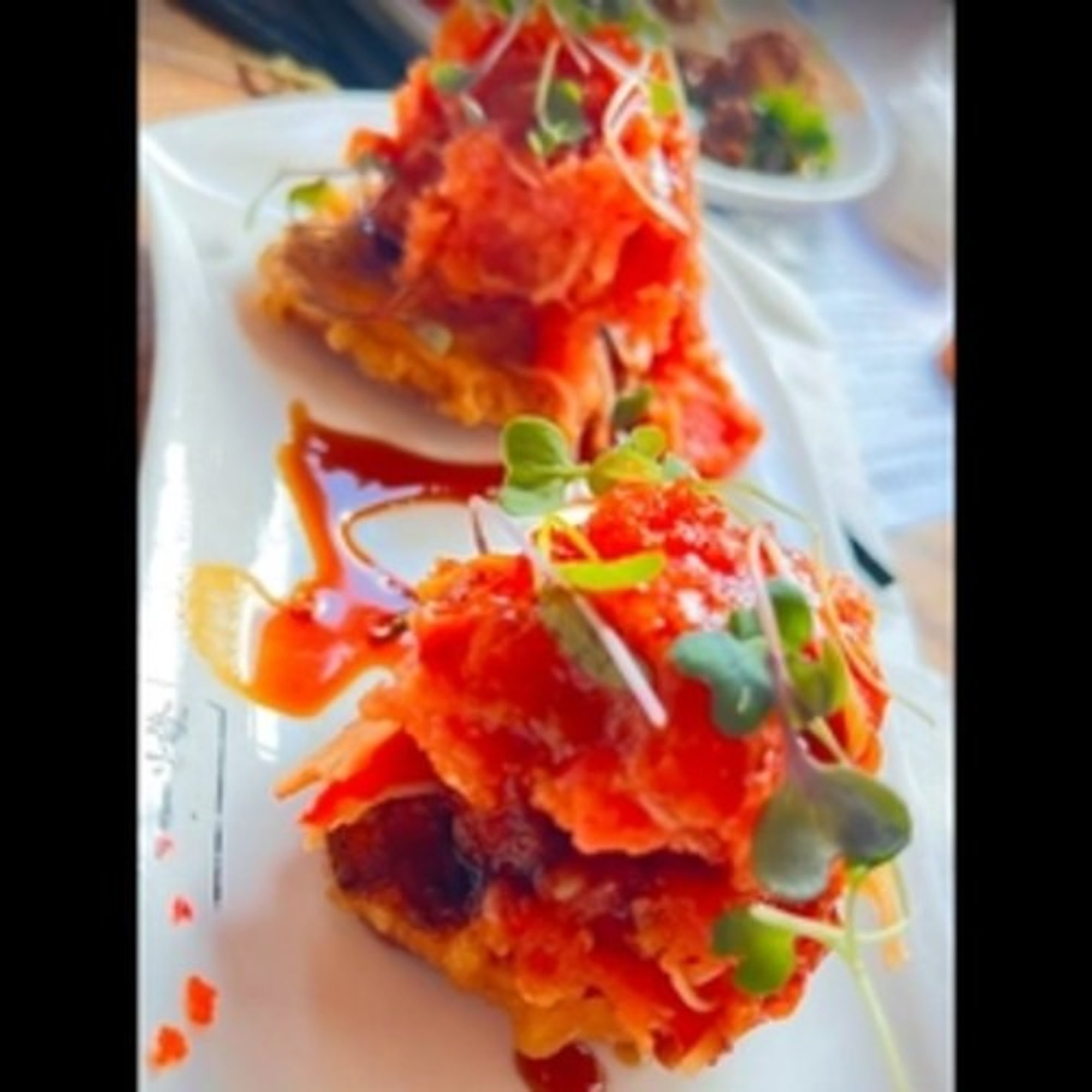 Stuffed Sweet Potato with Spicy Crab and Tuna or Creamy Avocado Mix (3 Pieces)