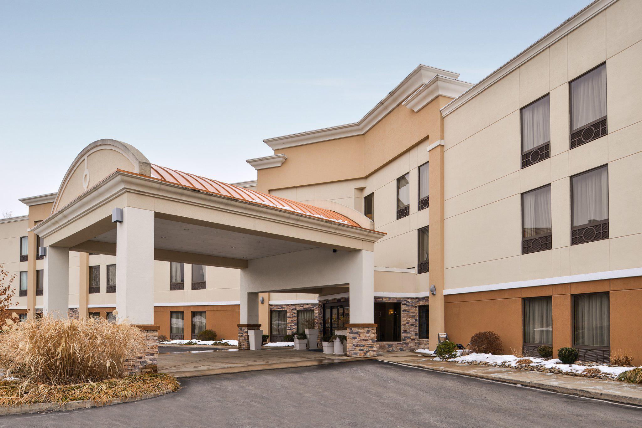 Holiday Inn Express Lewisburg/New Columbia Photo