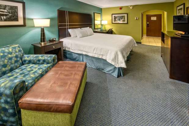 Images Hampton Inn Greensburg