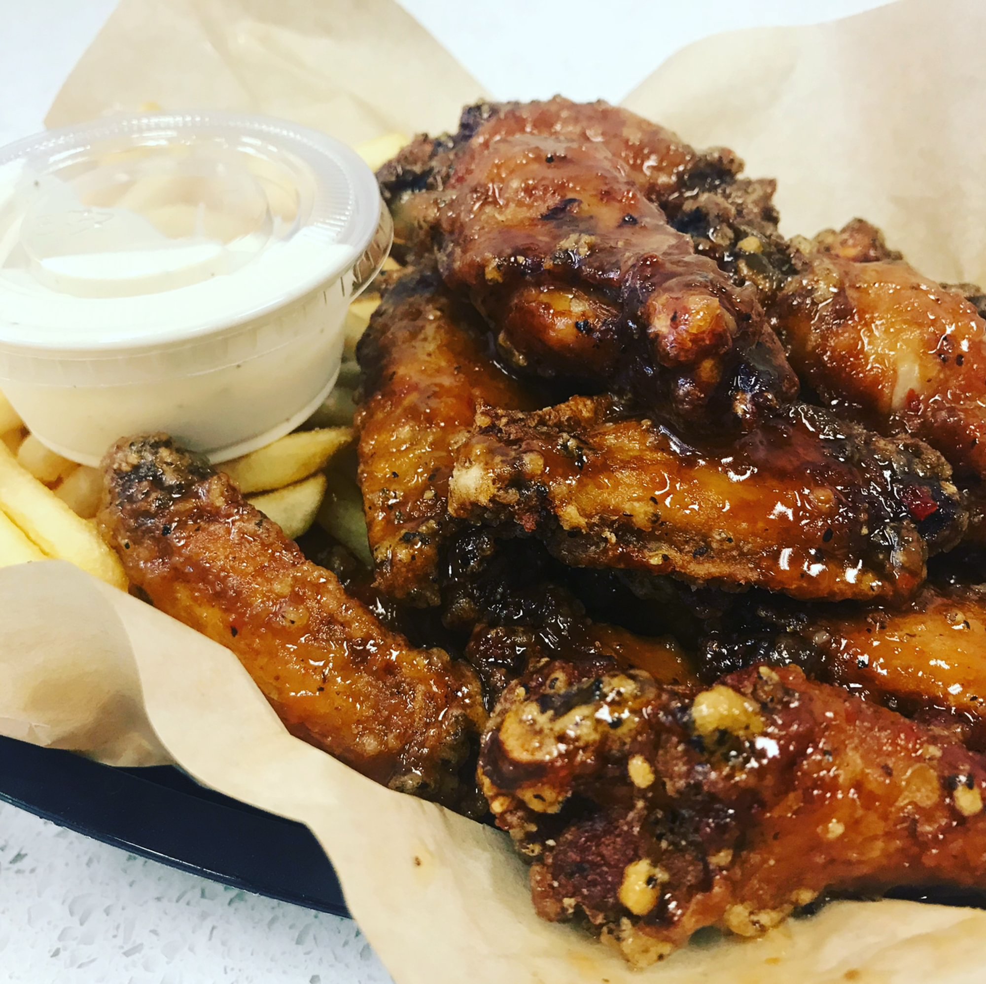 Combo Wings & Fries
