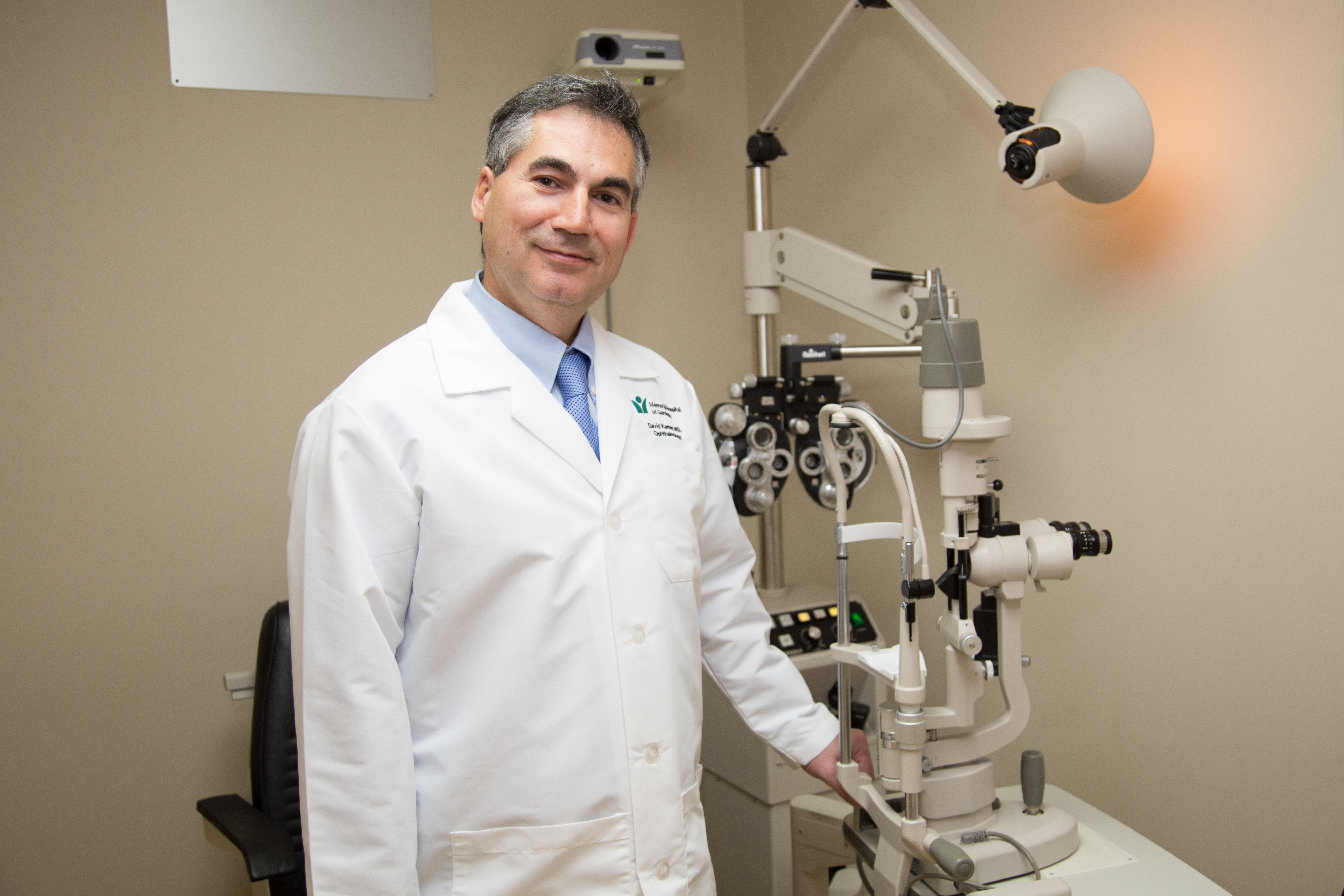 In 2004-2005, Dr. Kamen was named America's Top Ophthalmologist in the area of cataract surgery by the Consumers Research Council of America.