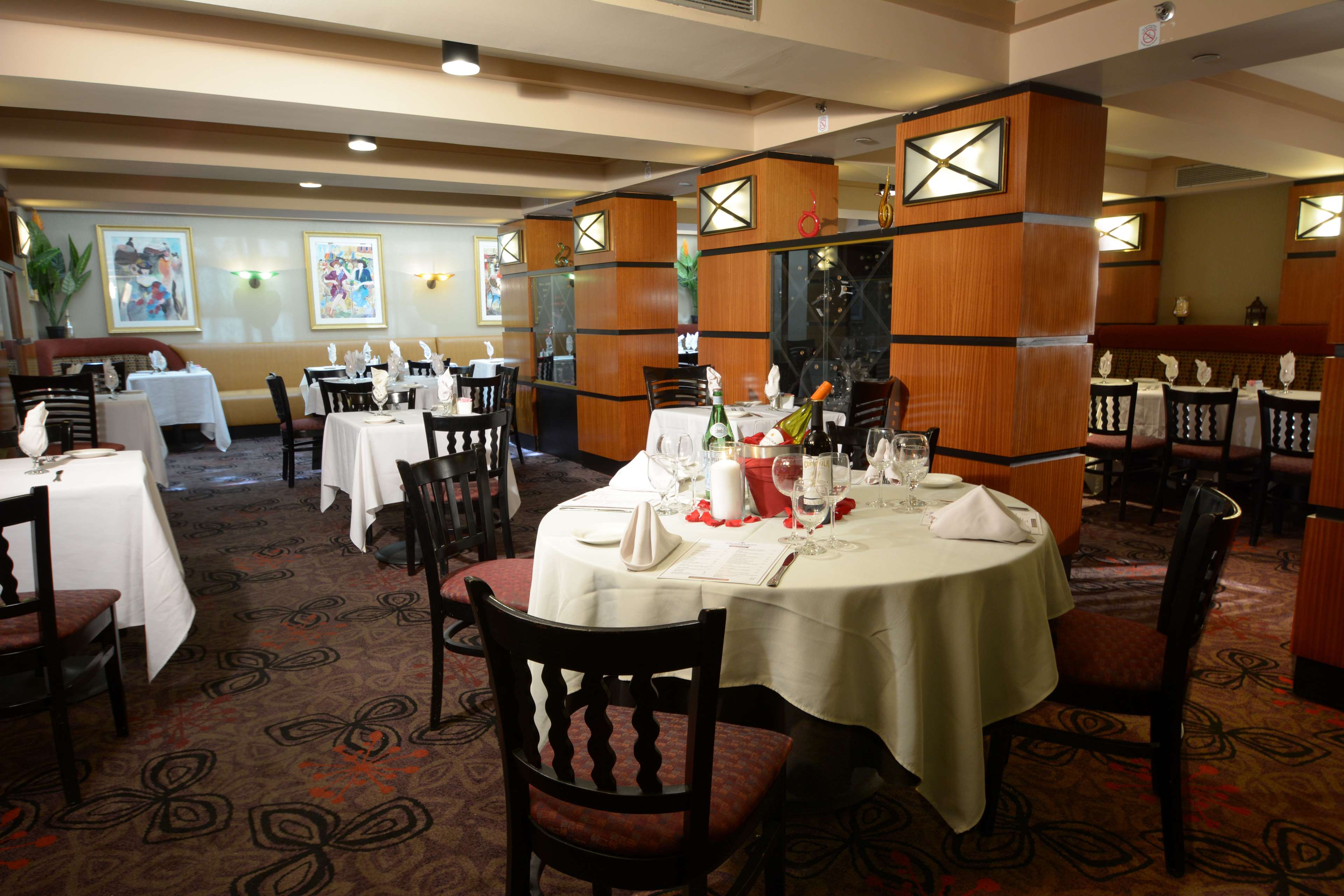 Inn at Great Neck, BW Premier Collection Photo