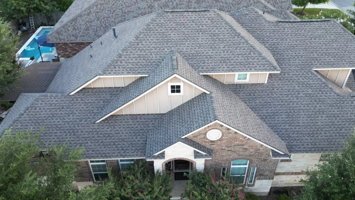 Walden Roofing Contractor Image