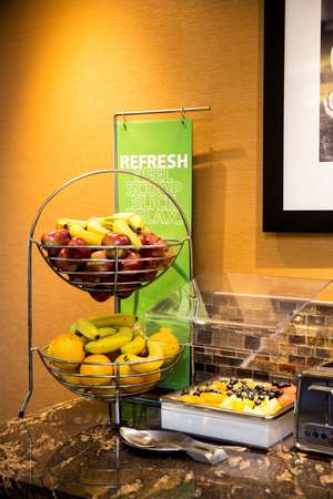 Images Hampton Inn Philadelphia-International Airport