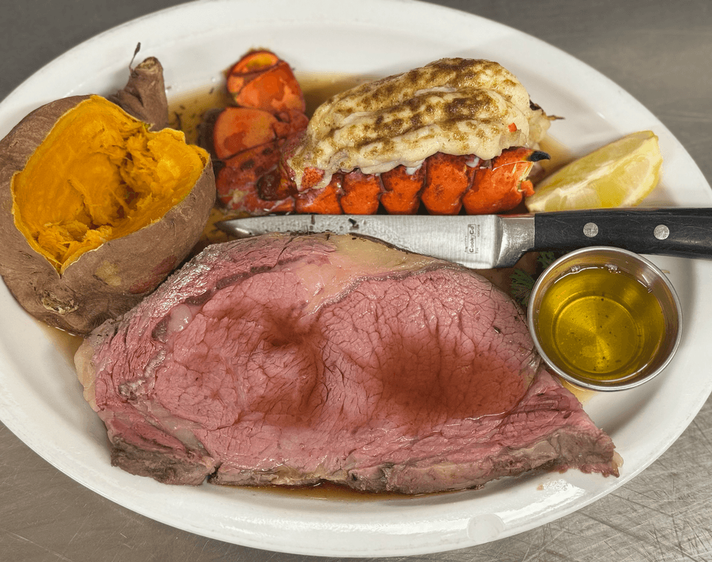 12 Oz Prime Rib And Lobster 