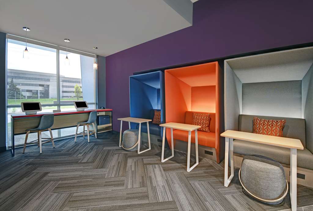 Tru by Hilton Troy Detroit Image