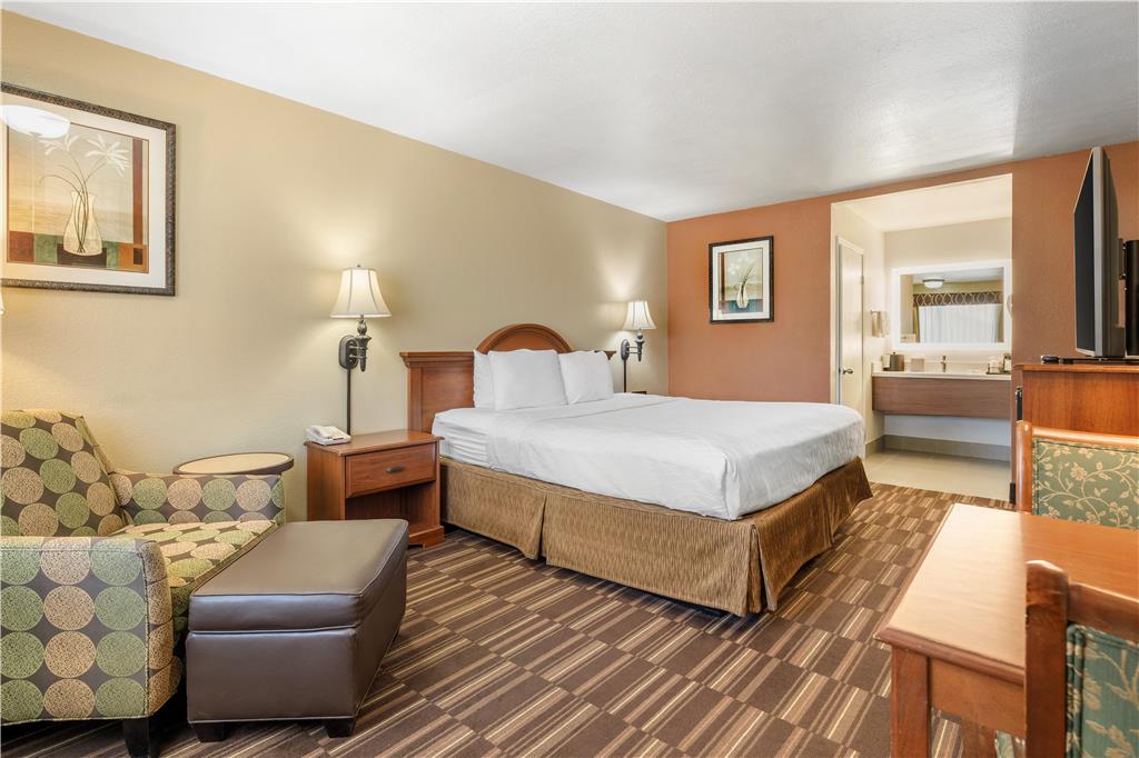 Best Western Desert Winds Image