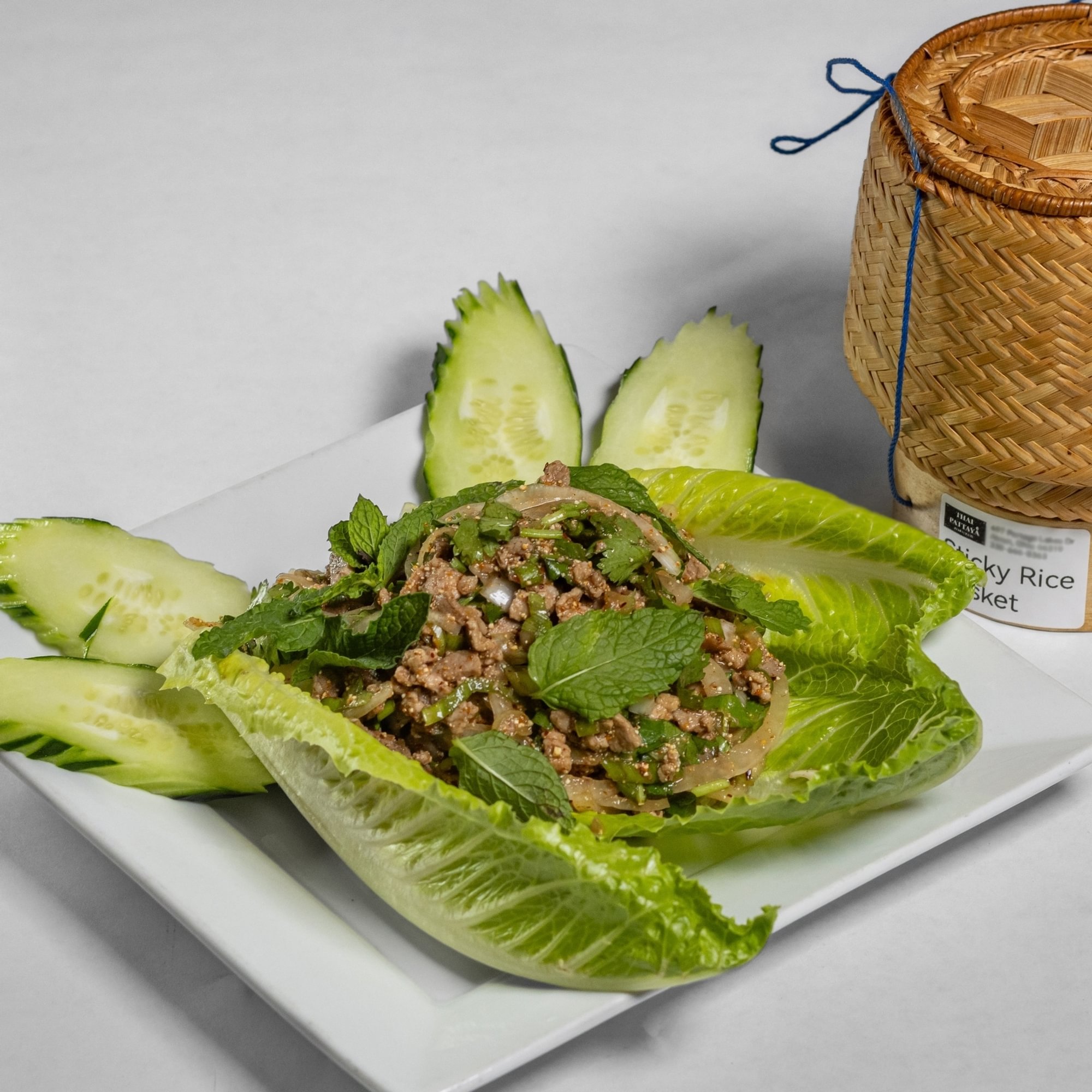 Larb Seen (Raw) With Tripe