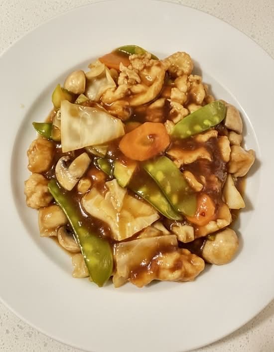 C28. Chicken with Garlic Sauce
