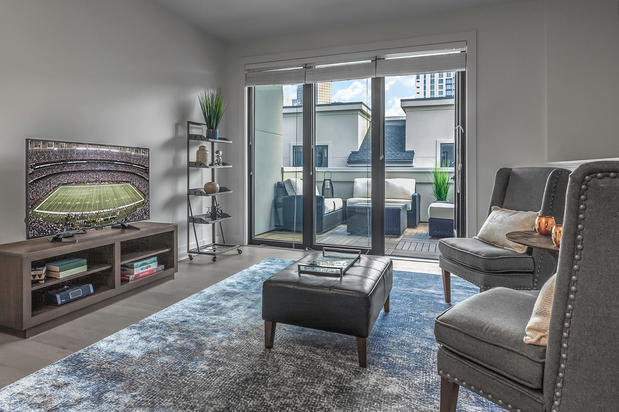 Images Camden Grandview Apartments and Townhomes