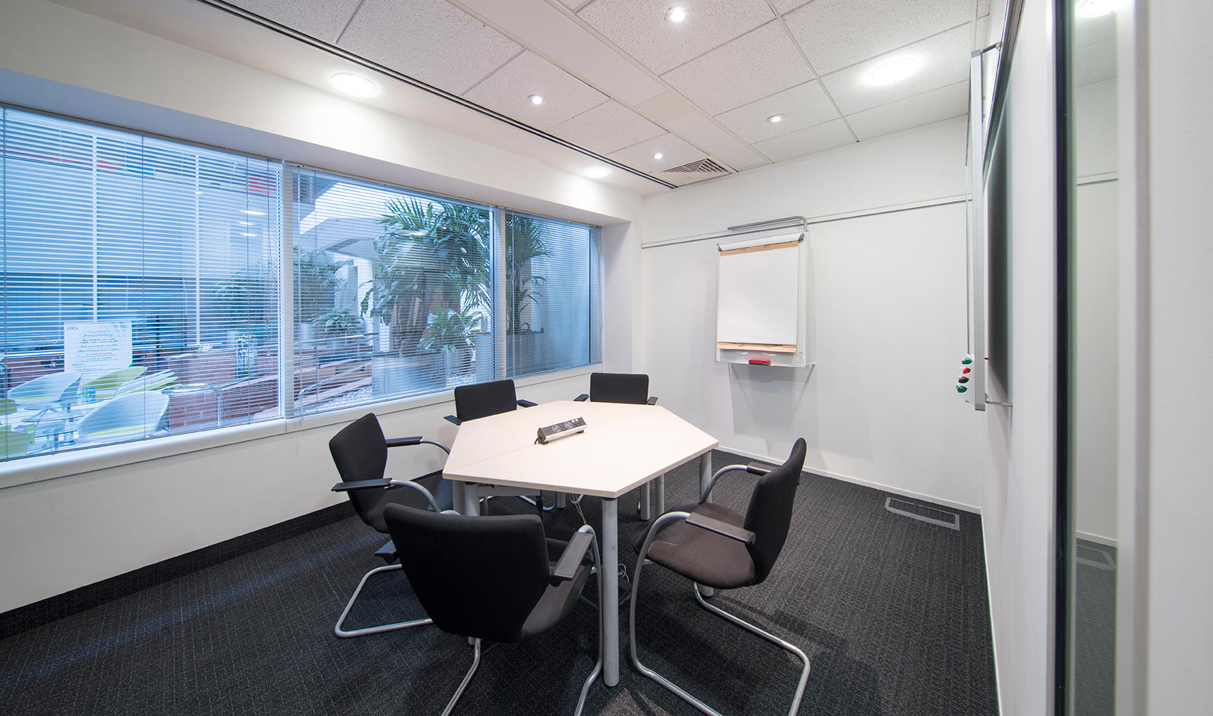 Images Regus - Borehamwood Maxwell Road
