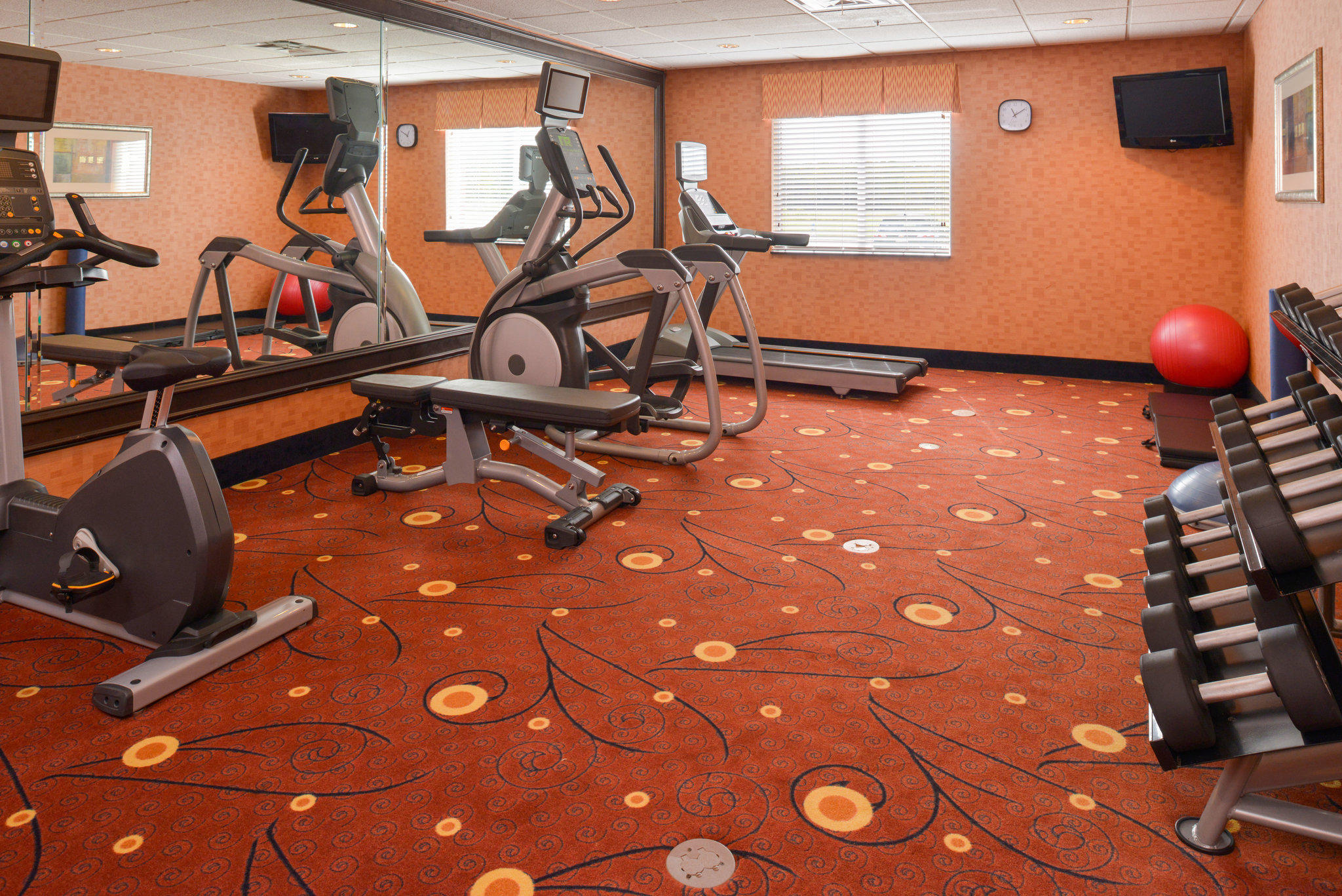 Holiday Inn Express & Suites Royse City - Rockwall Photo