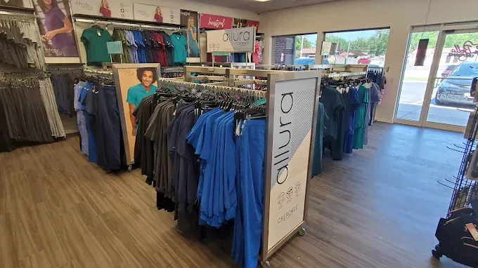 La Bella Uniforms - Bourbonnais Image