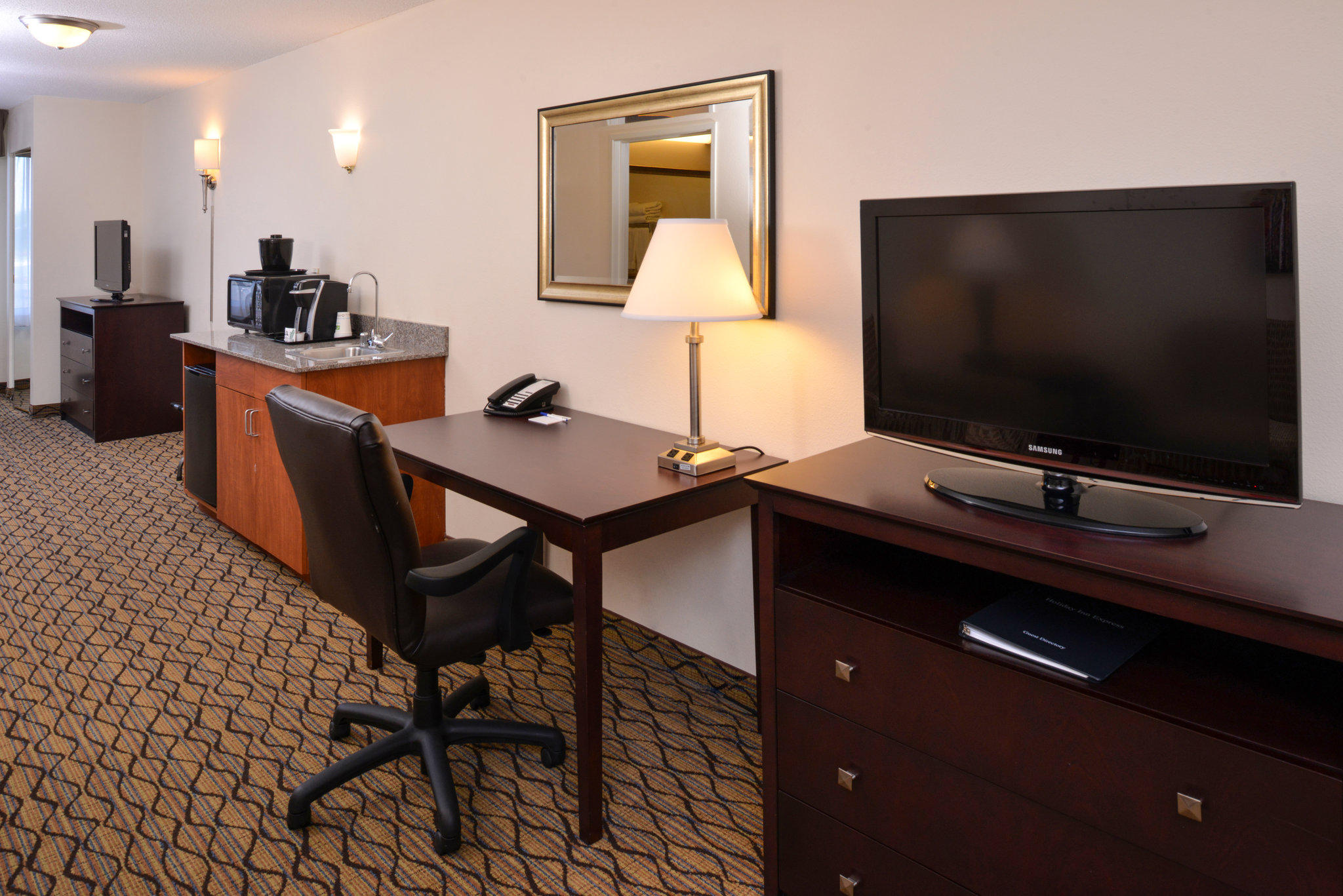 Holiday Inn Express St. Croix Valley Photo