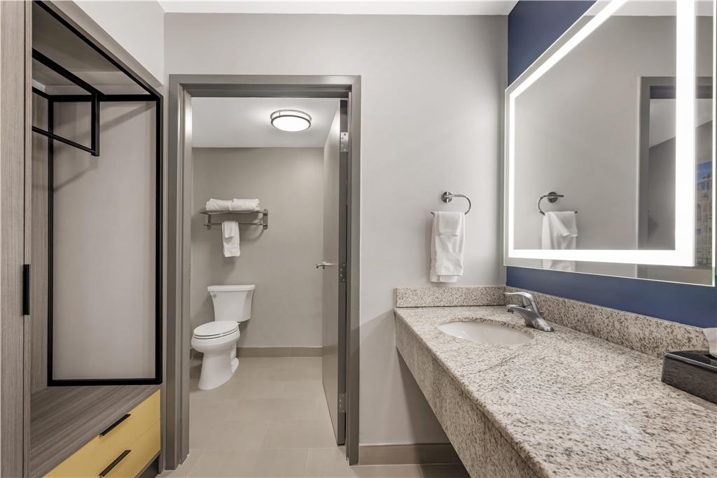Best Western Plus Elgin - Chicago Image