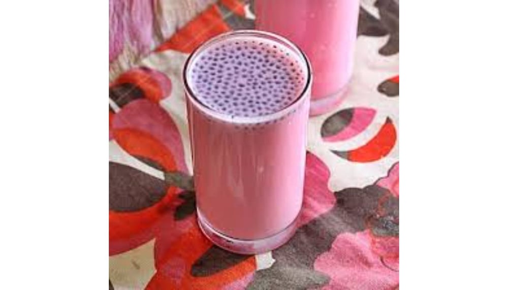 Rose Milk – Fragrant Rose-Flavored Milkv