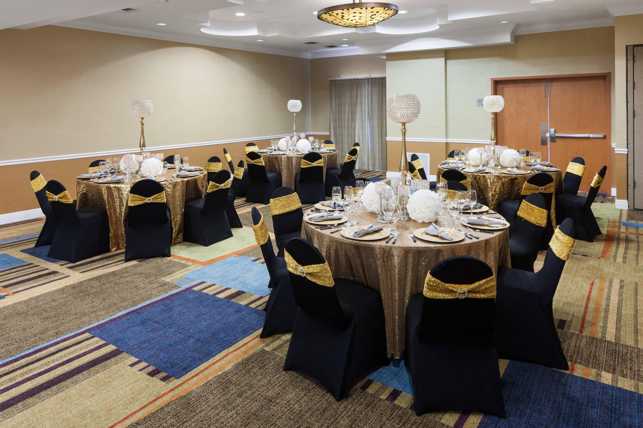 Fairfield Inn & Suites by Marriott Jacksonville Butler Boulevard Photo