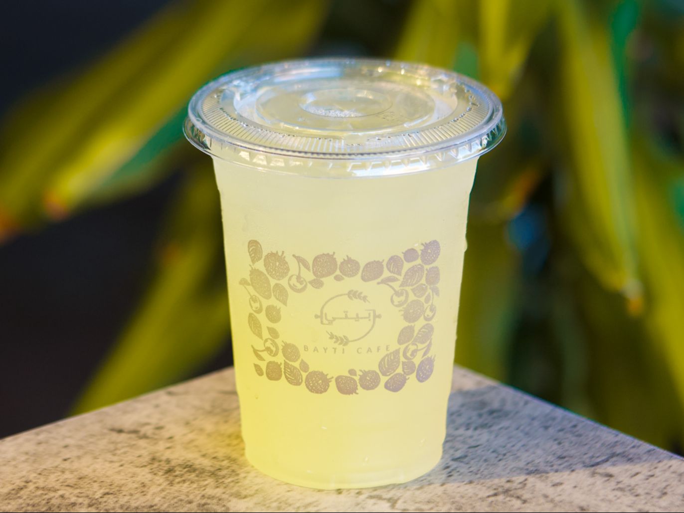 Apple Juice (J)