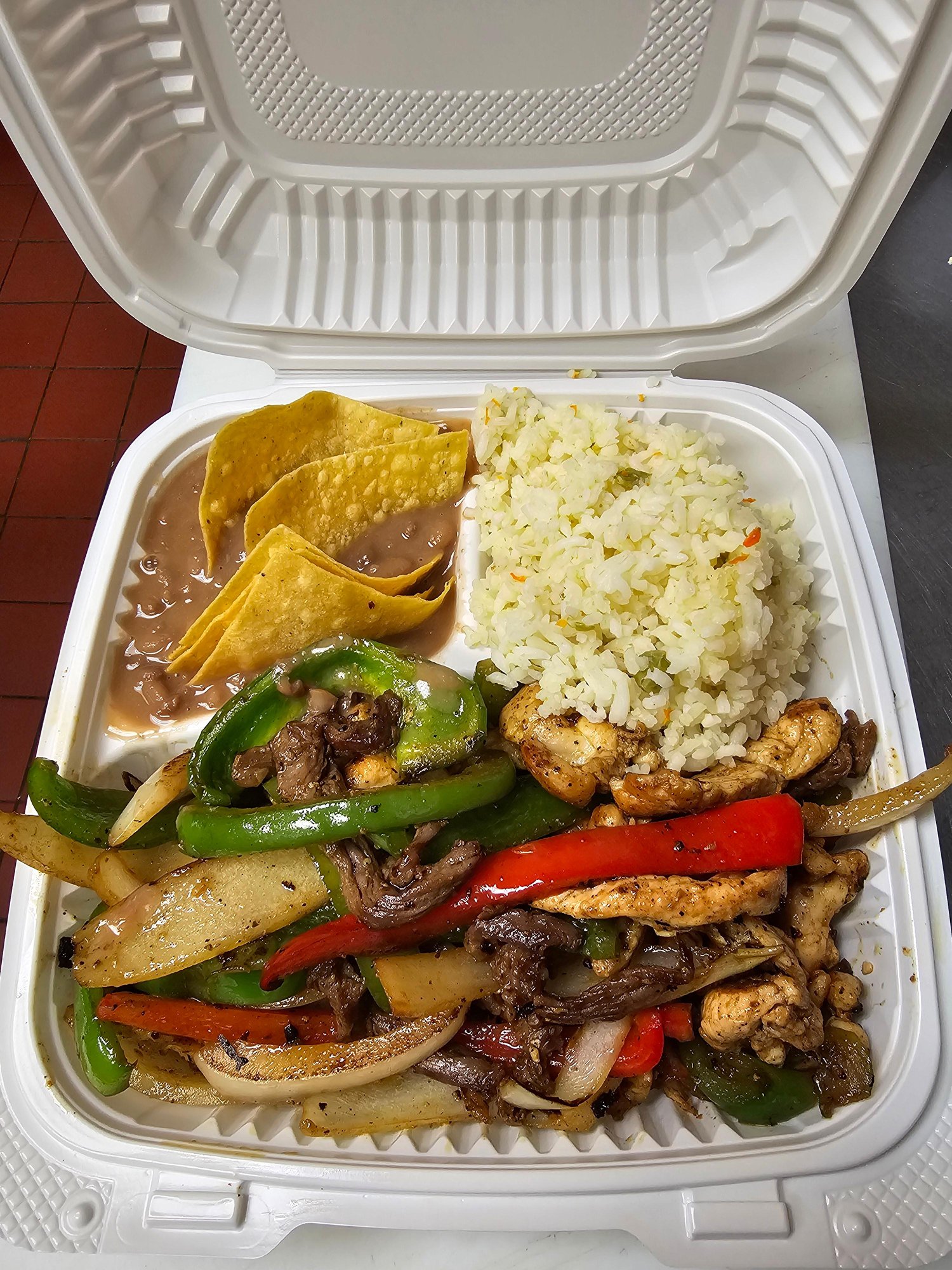 Fajita De Res Y Pollo