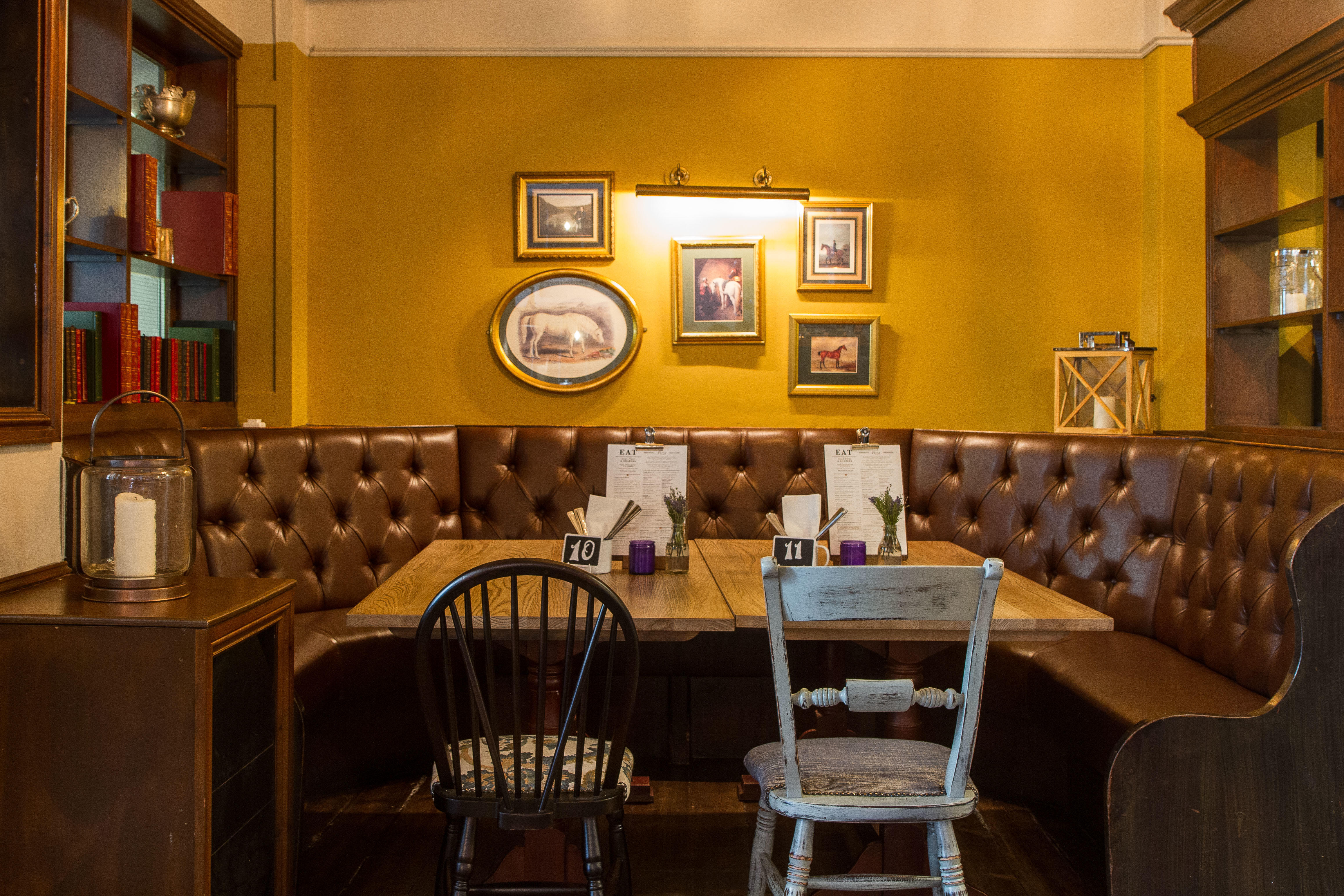 Images The English Lounge
