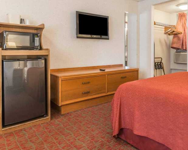 Images Quality Inn Royle