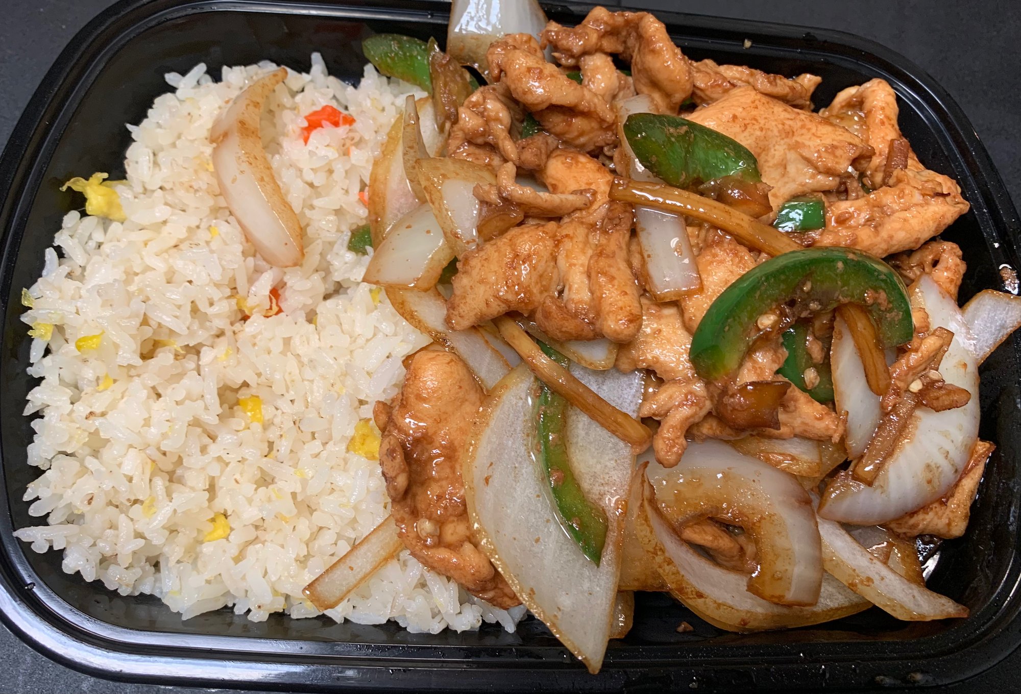 40 小椒鸡/Hot Spicy Chicken🌶️