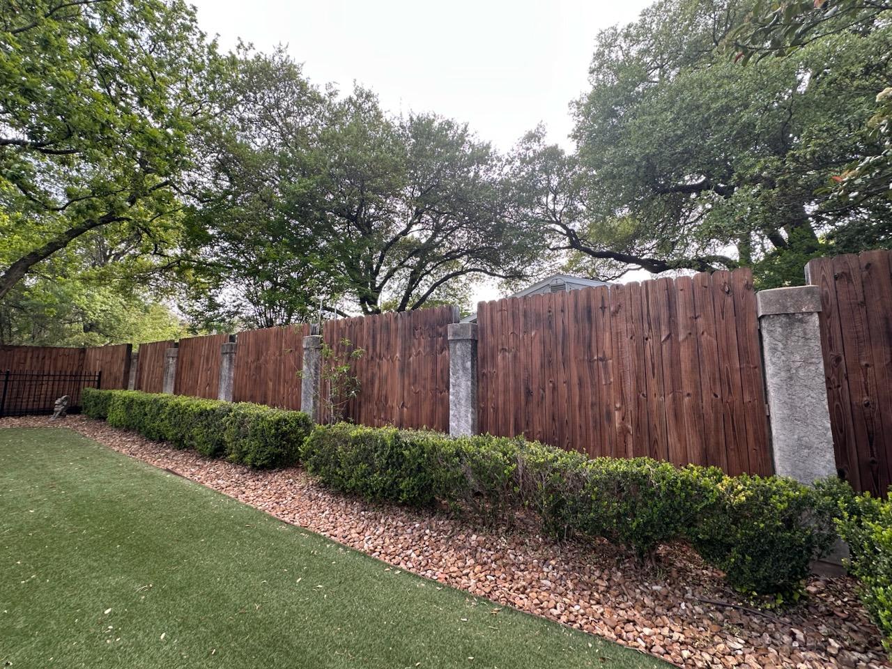 Top Rail Fence San Antonio Image