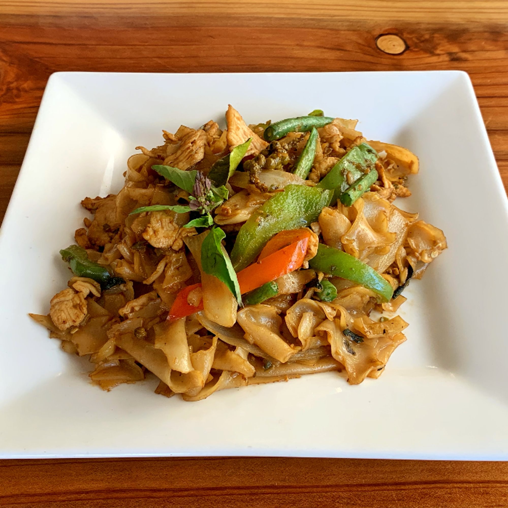 L - Pad Kee Mao