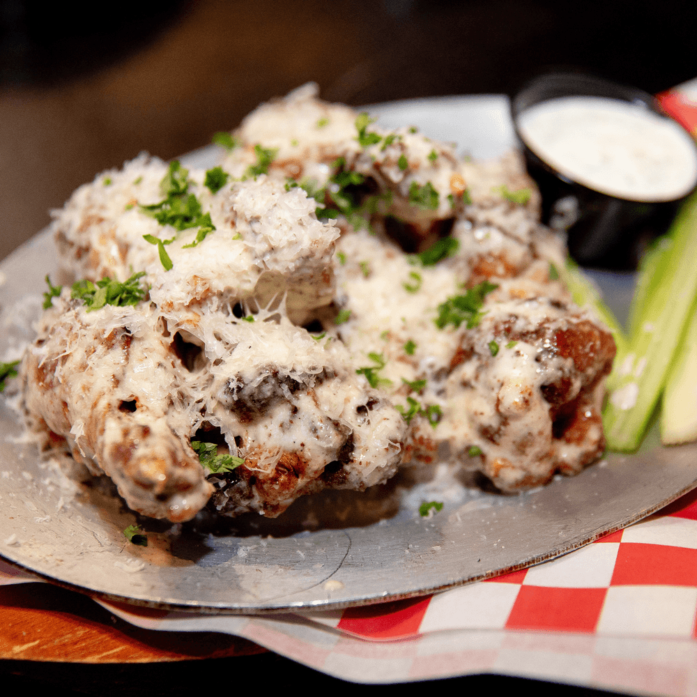 MFS Garlic Parm Tossed (1 pound wings)