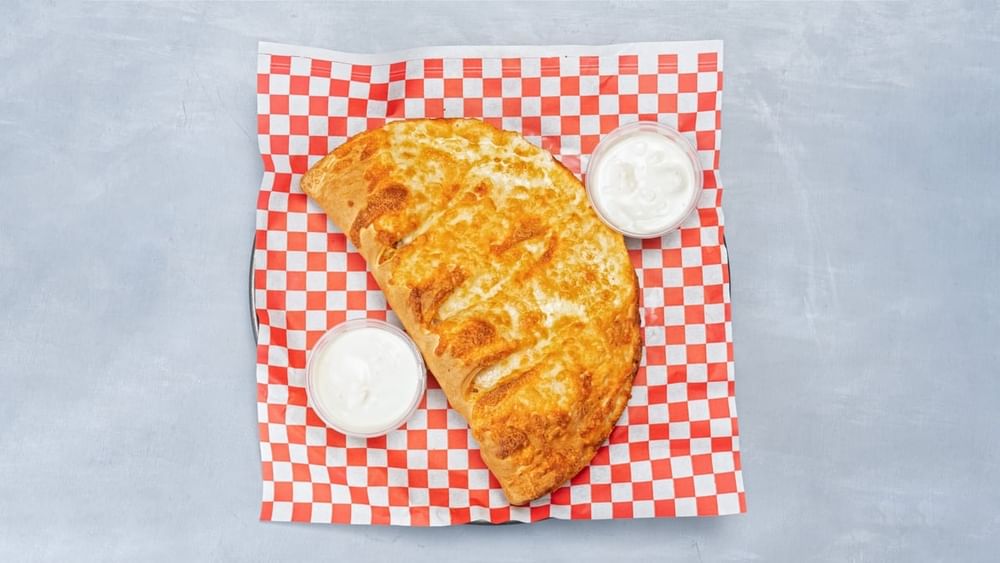 Buffalo Chicken Calzone (Large)