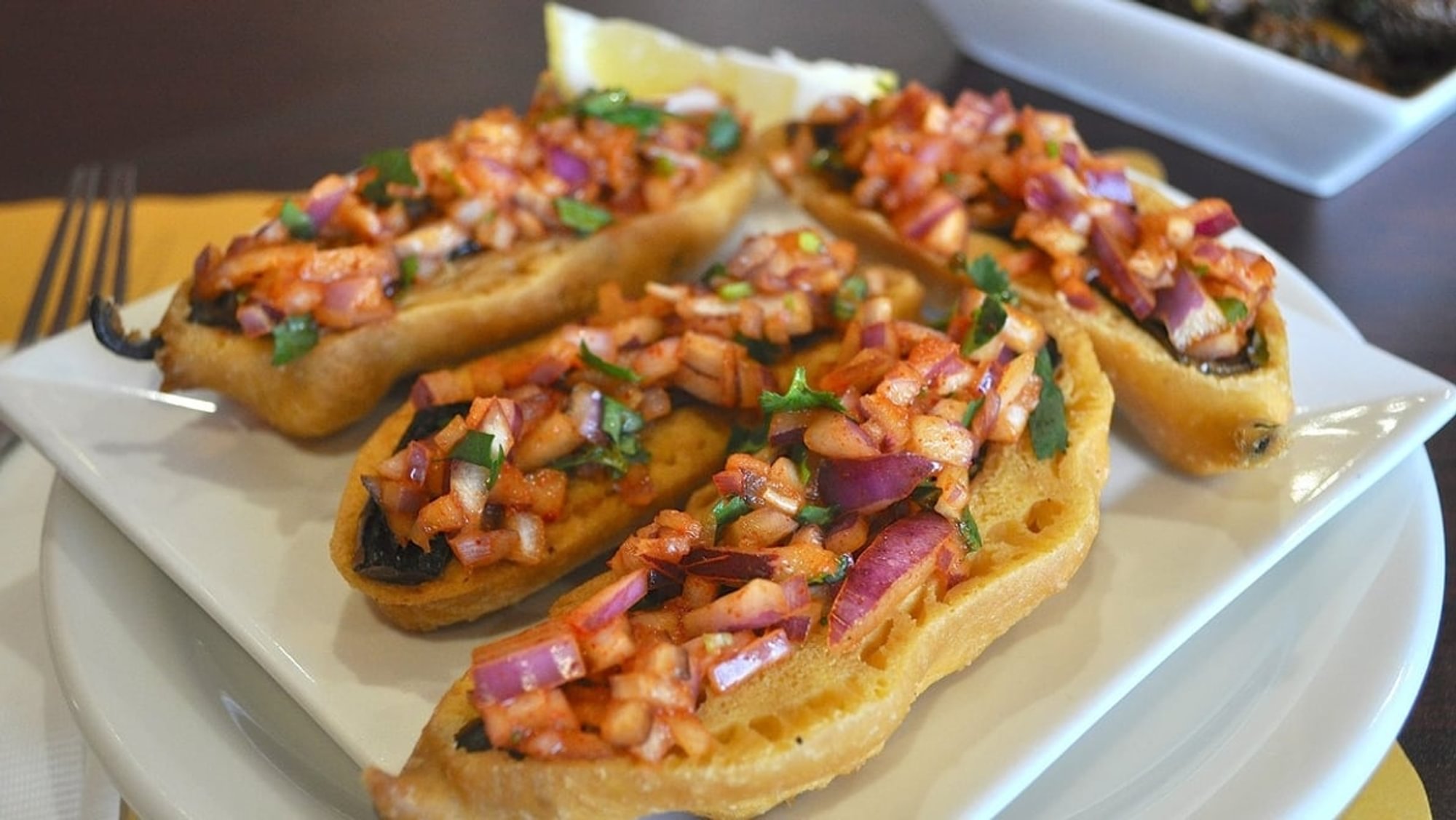 Stuffed Mirchi Bajji (4 Pieces)