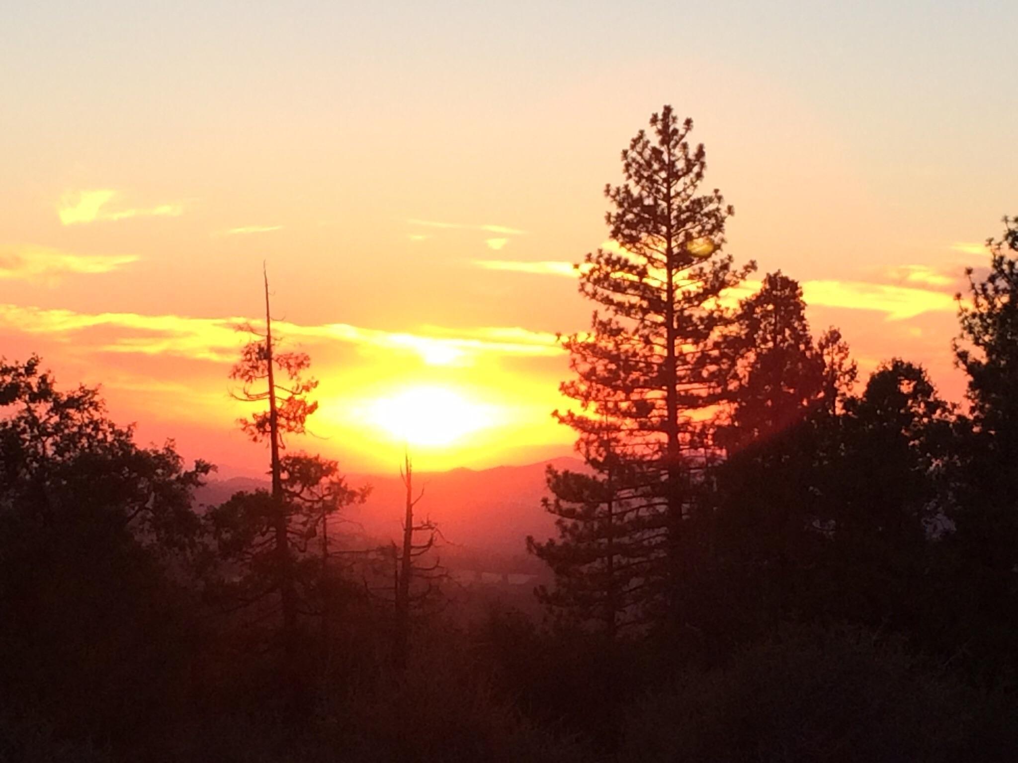 An average morning in the Sierra