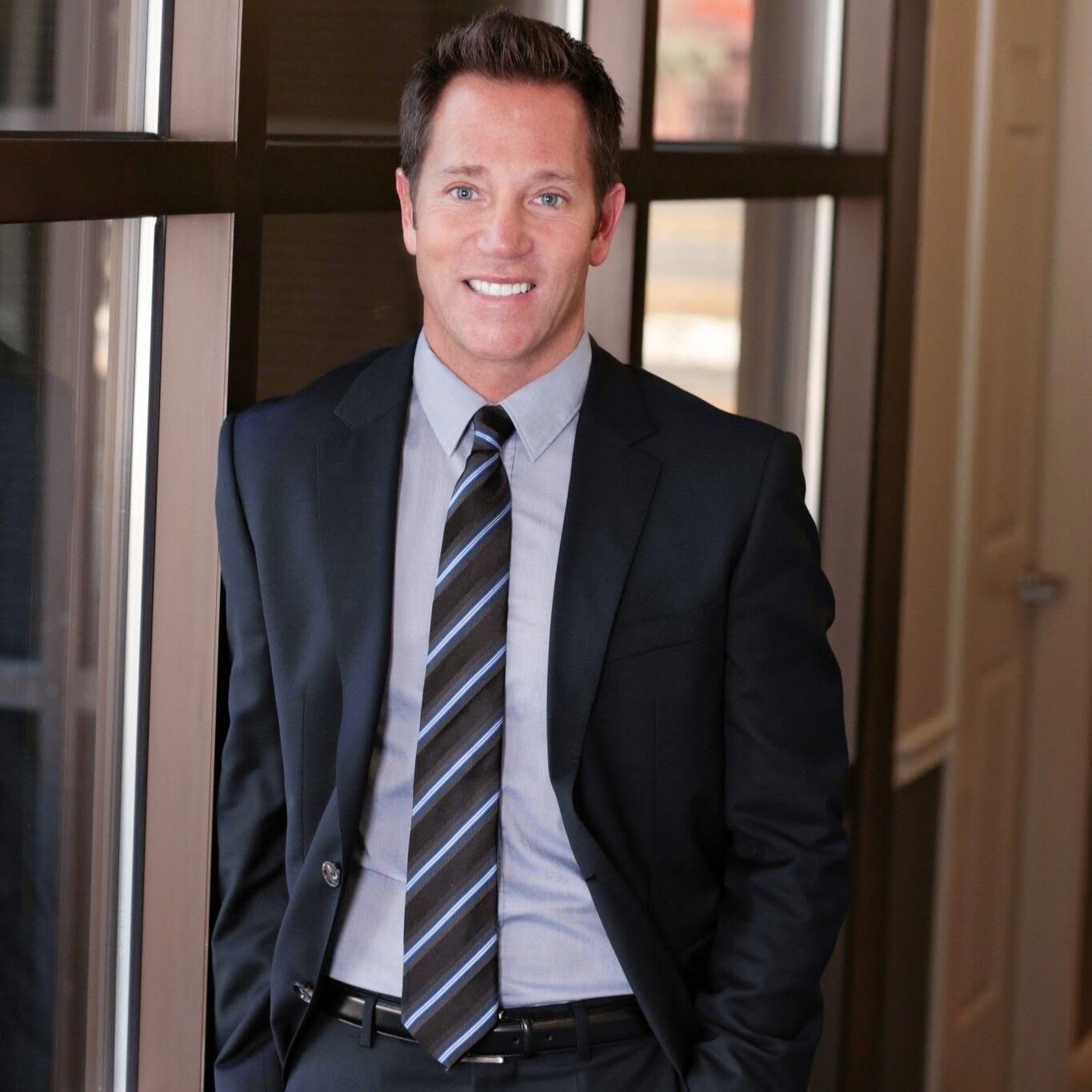 David W Goris, DDS
