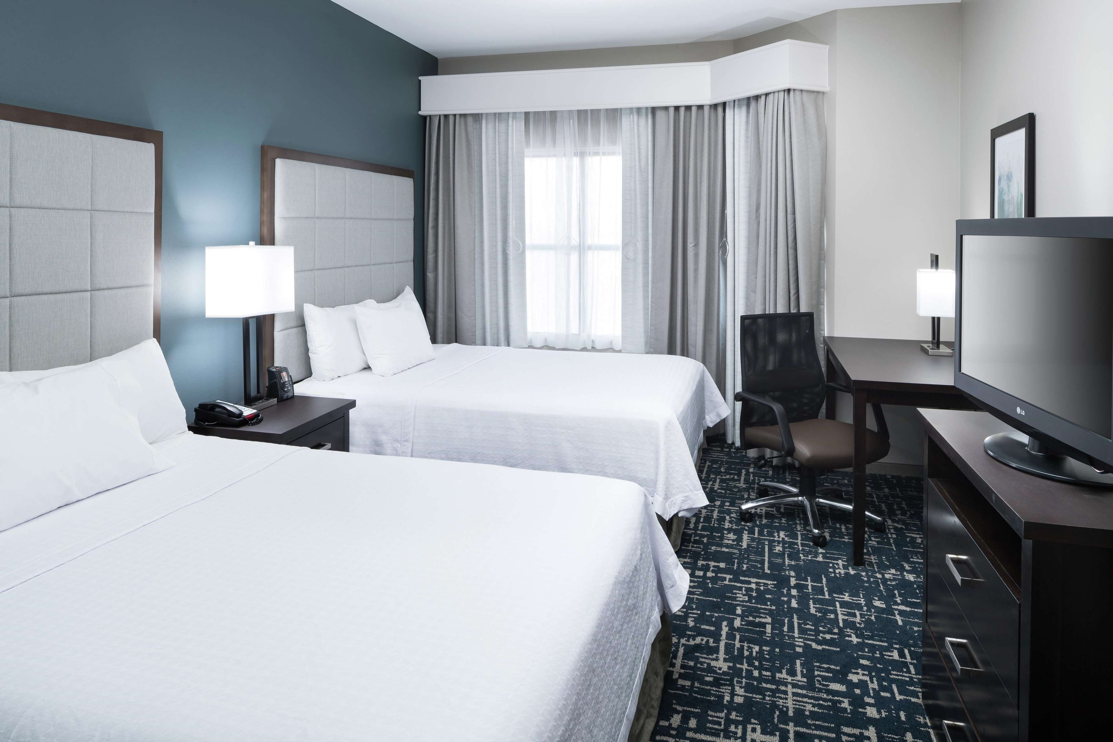 Homewood Suites by Hilton Cedar Rapids-North Photo