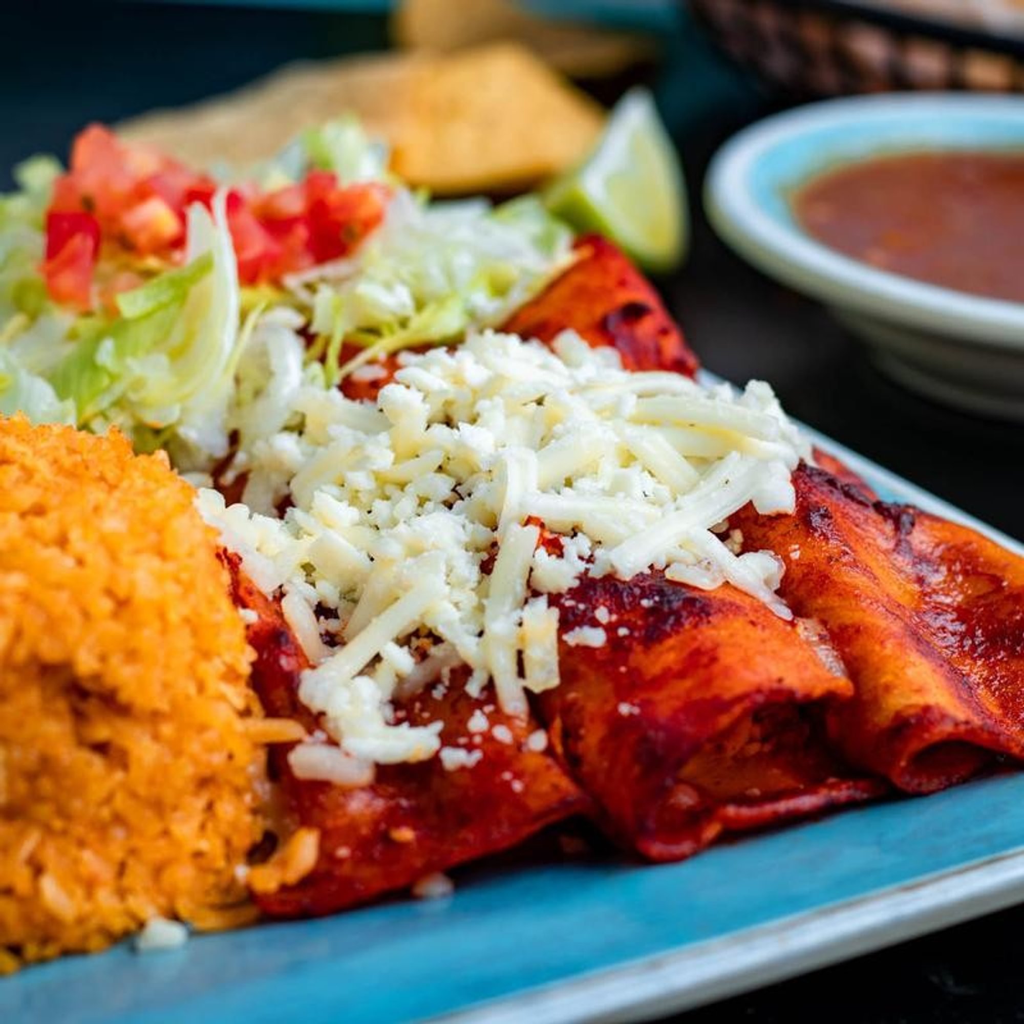 P. 3 Enchiladas Rojas w/ Pollo