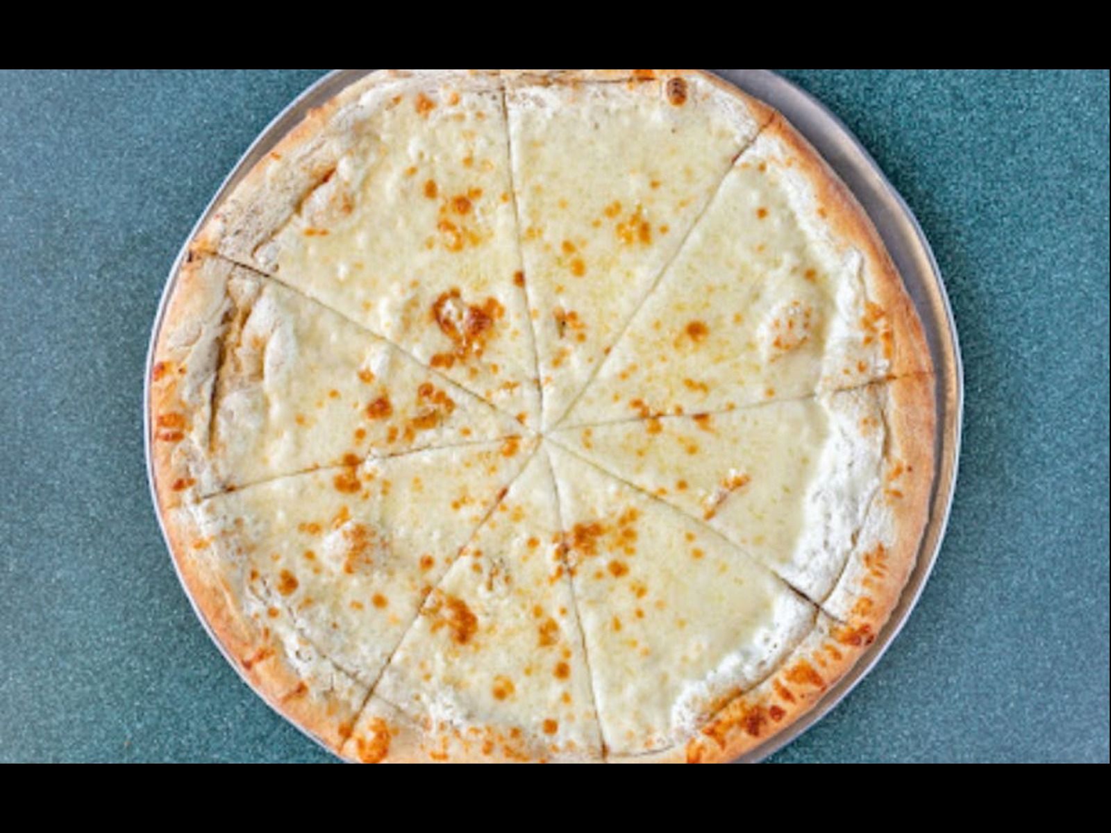Alfredo Pizza