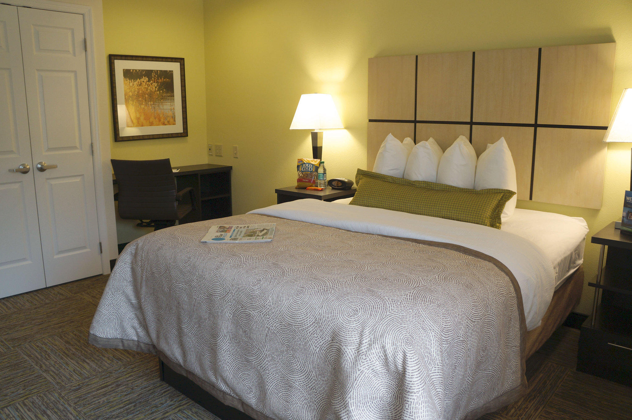 Candlewood Suites Harrisburg - Hershey Photo