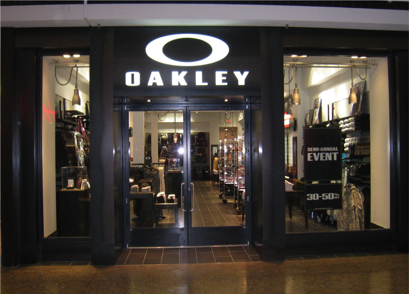 Oakley Store Photo