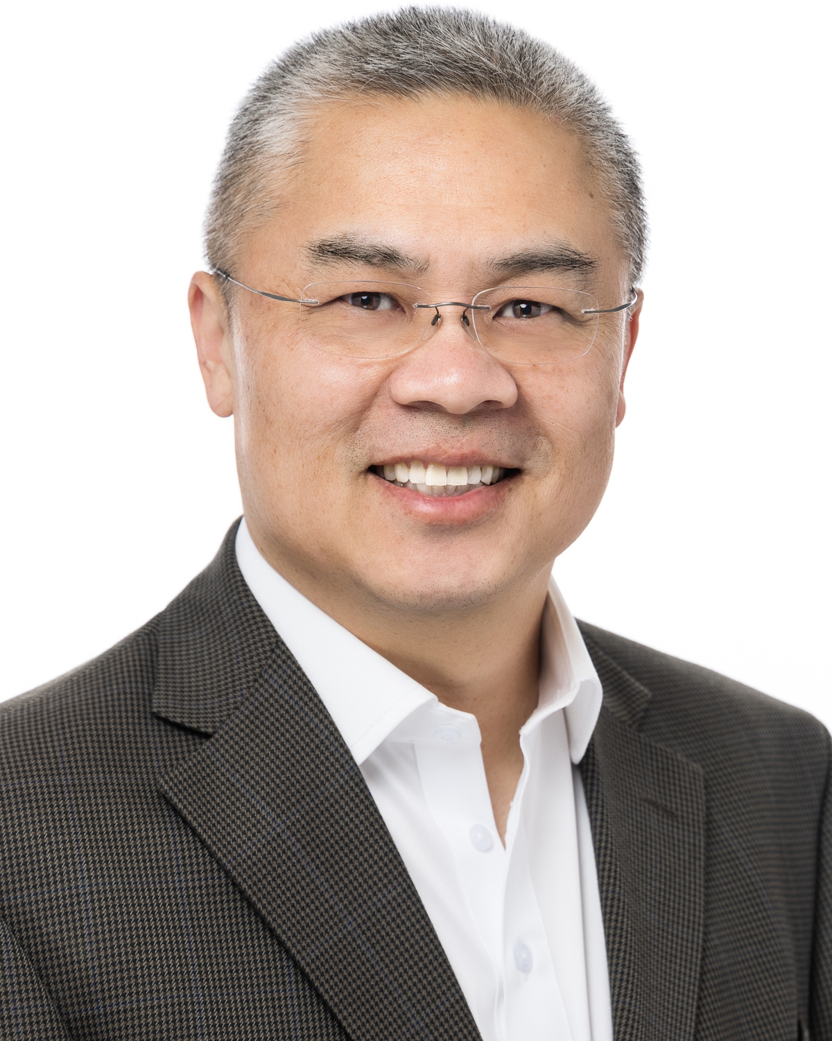 Oua Xiong - Thrivent