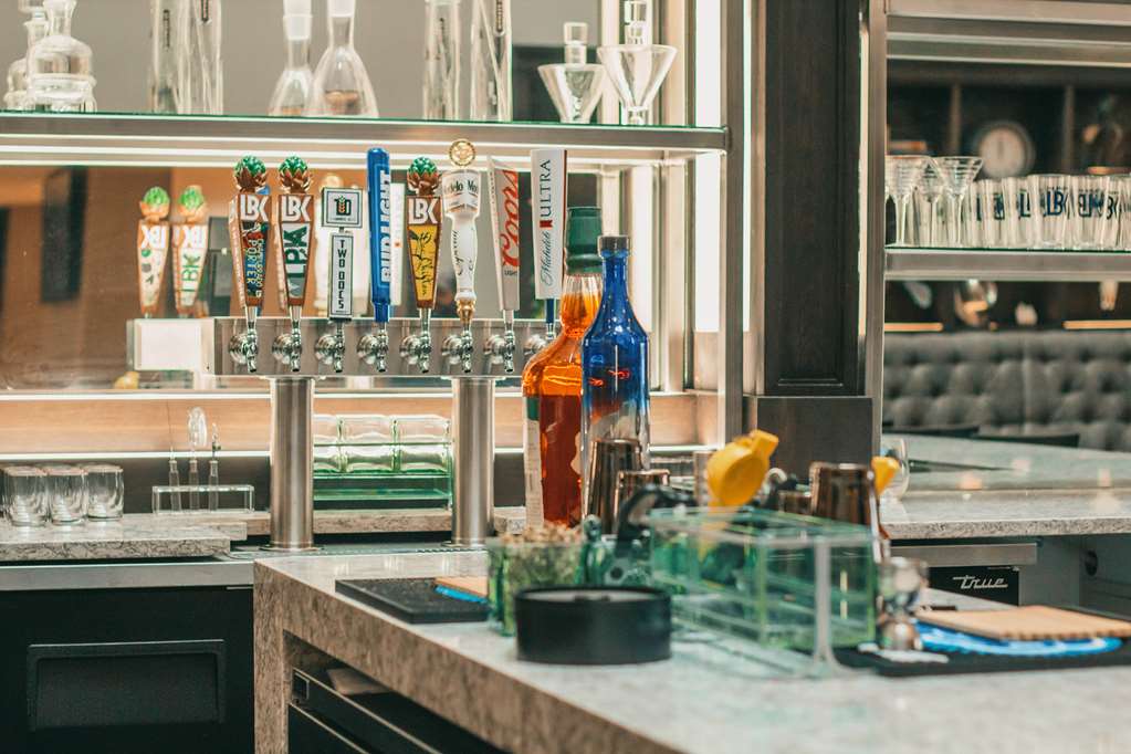 DoubleTree by Hilton Lubbock University Area Image