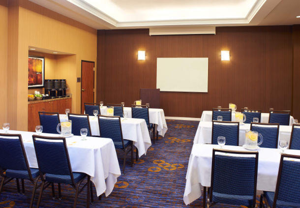 Images Courtyard by Marriott Kansas City Overland Park/Convention Center