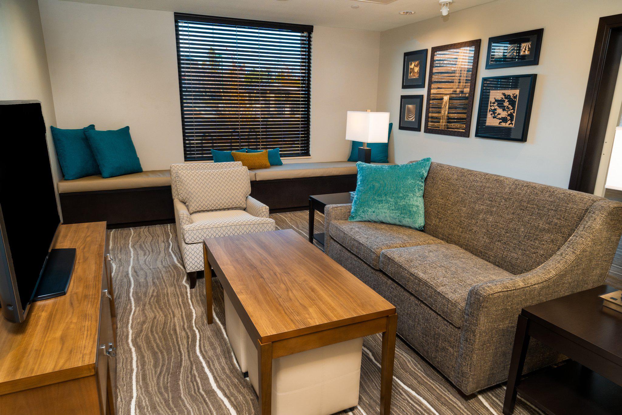 Staybridge Suites Coeur D'Alene Photo