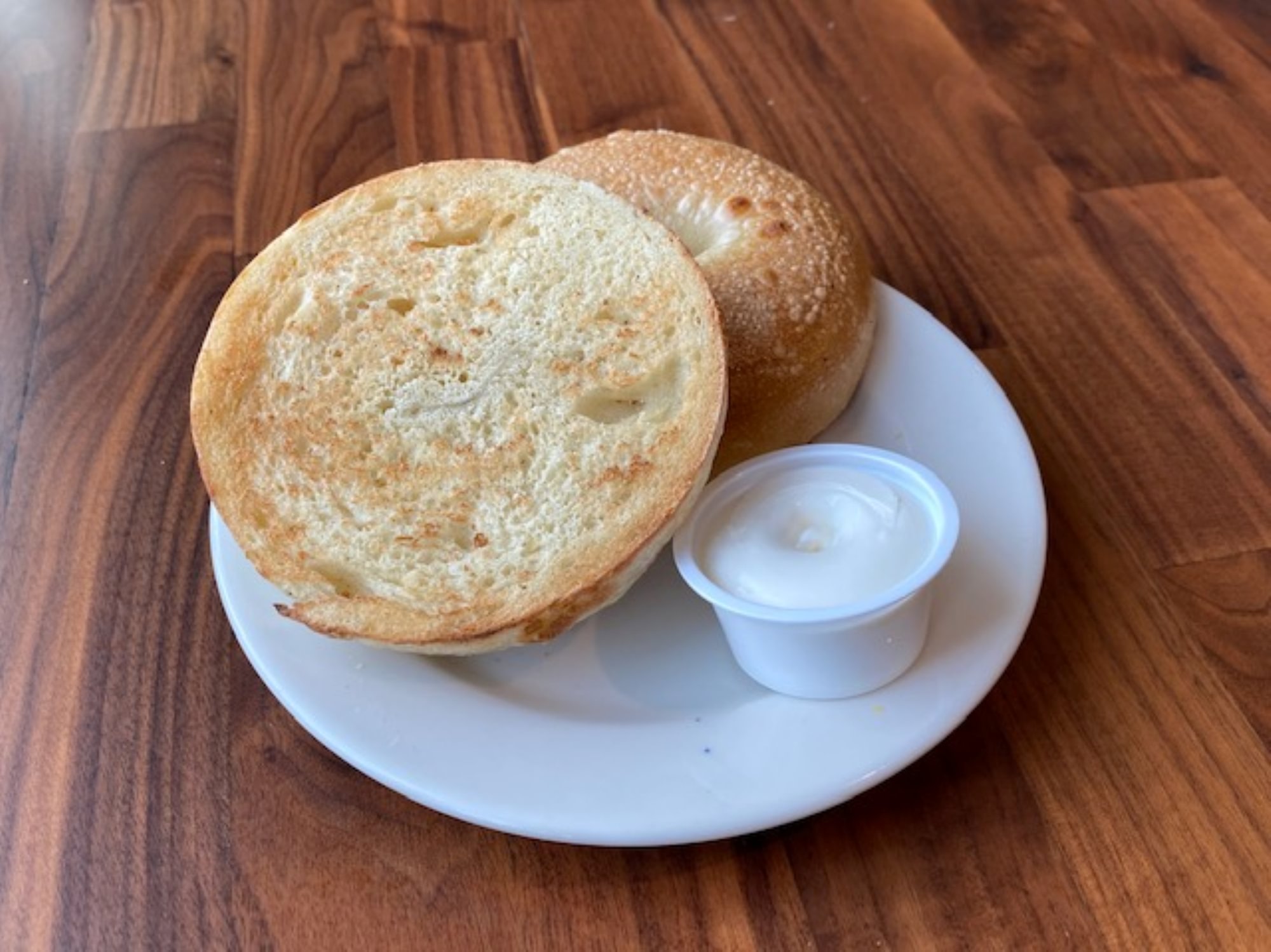 Bagel w/ Cream Cheese