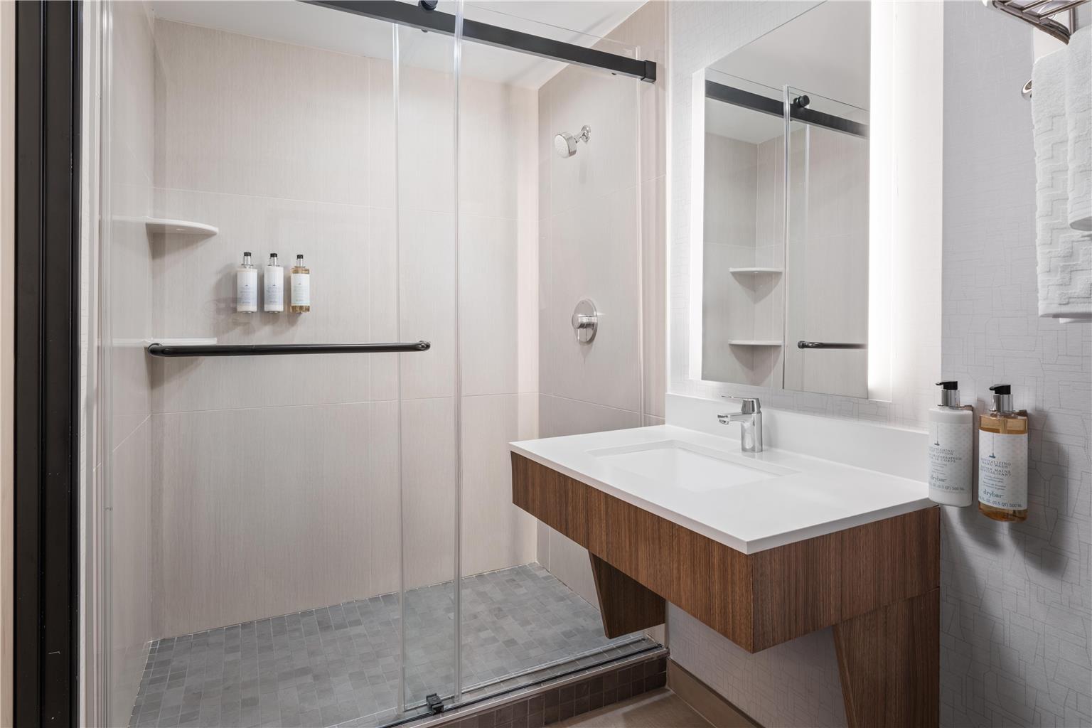 Aiden by Best Western Berkeley Image