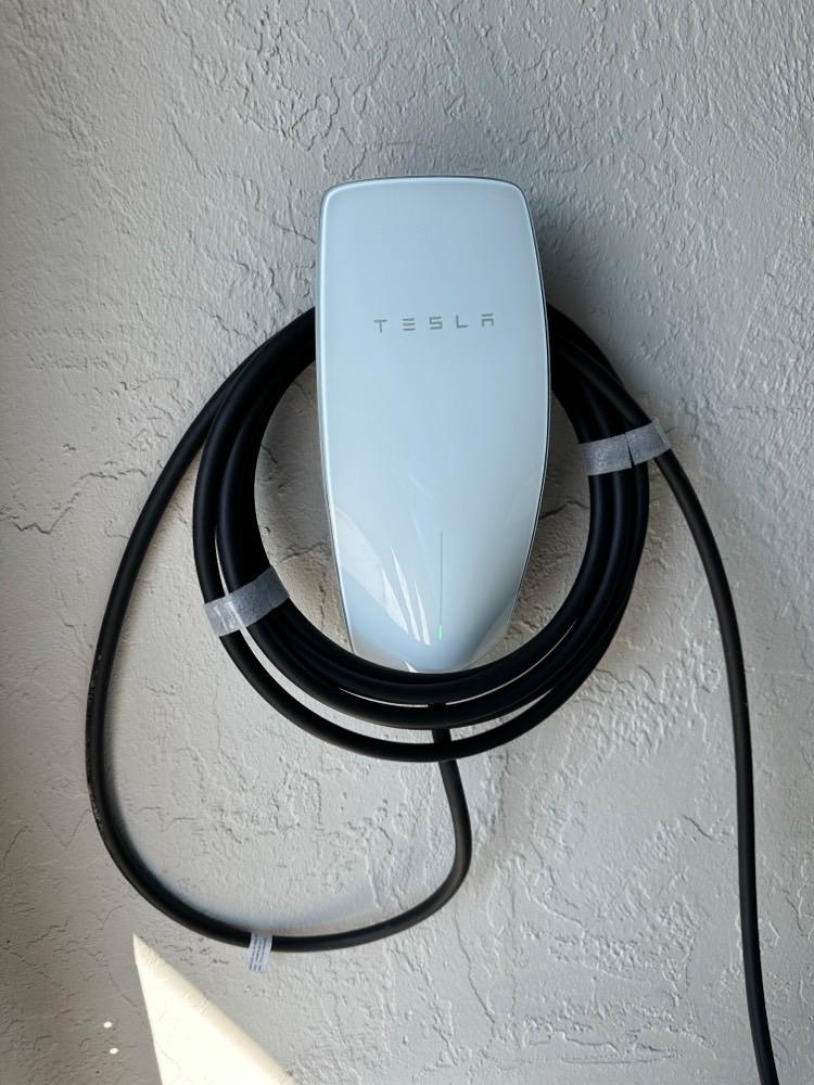 Others Electric, Inc. Image