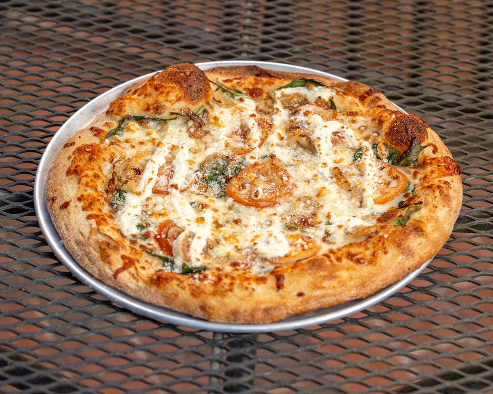 SM White Pizza