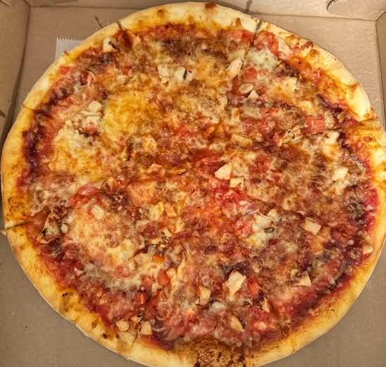 BBQ Chicken & Bacon Pizza