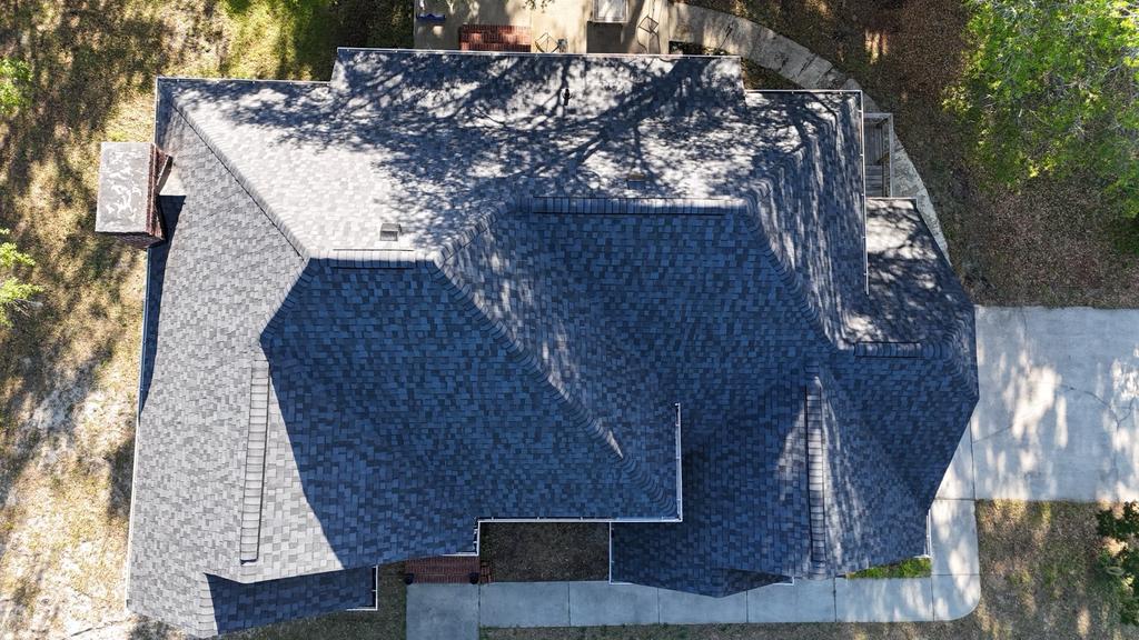 Willis Roofing Image