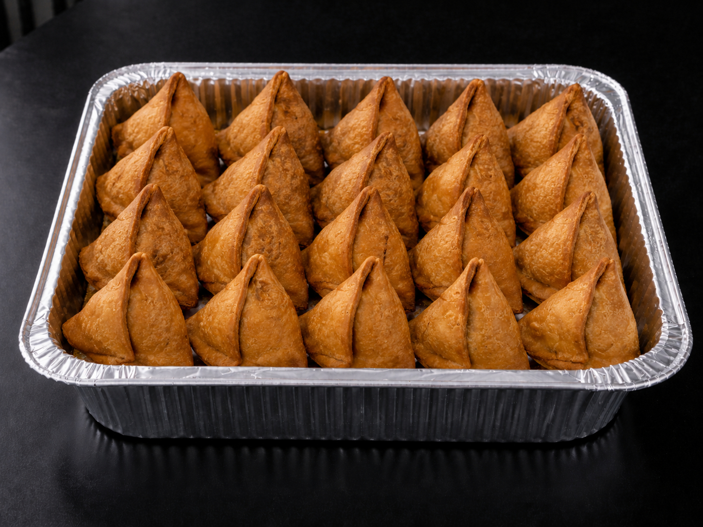Vegetarian Samosas Tray (20pcs)