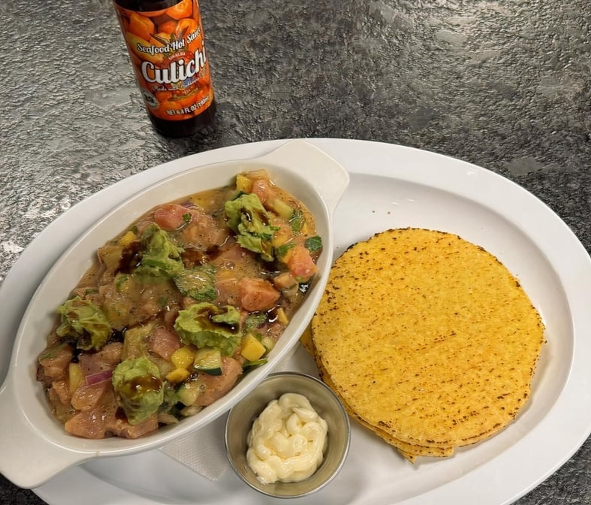 Aguachile De Atún en Salsa De Mango